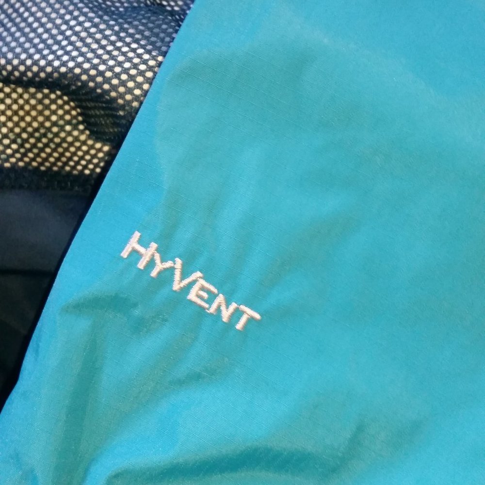 The North Face turquoise blue Hyvent Jacket - Picture 7 of 8